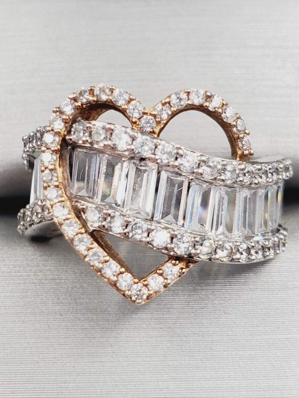 Round & Baguette Heart Wave 18k Rose Gold - 925 Silver Ring - Two Tone Band